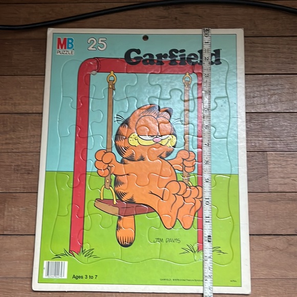 Garfield on swing puzzle 25 piece age 3-7, vintage - Picture 10 of 12